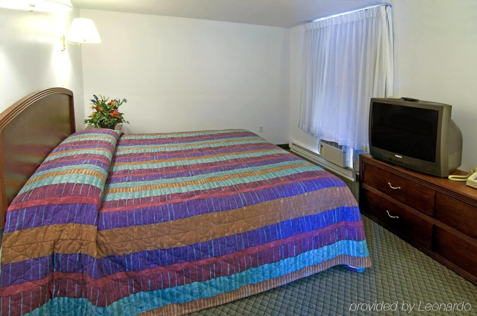 Americas Best Value Inn Hyannis Habitación foto